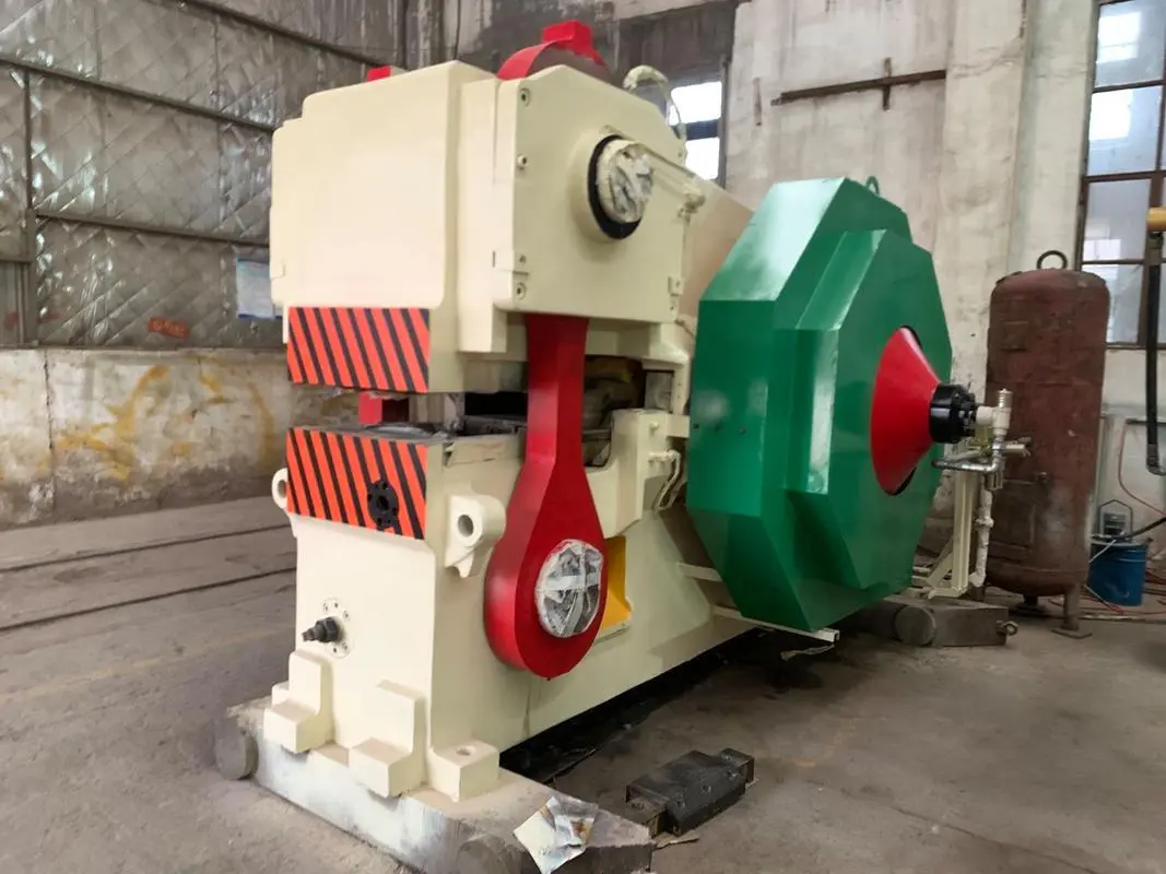 Flat forging machine